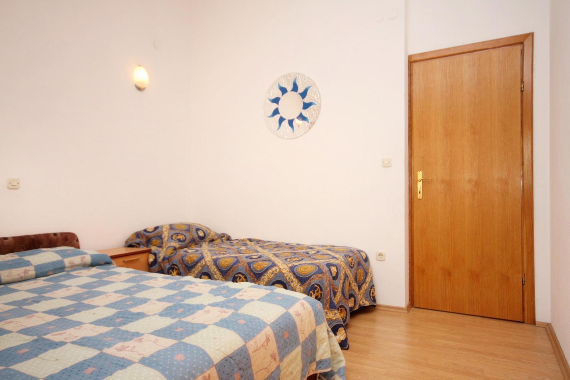 Apartments With A Parking Space Pisak, Omis - 5975 חדר תמונה